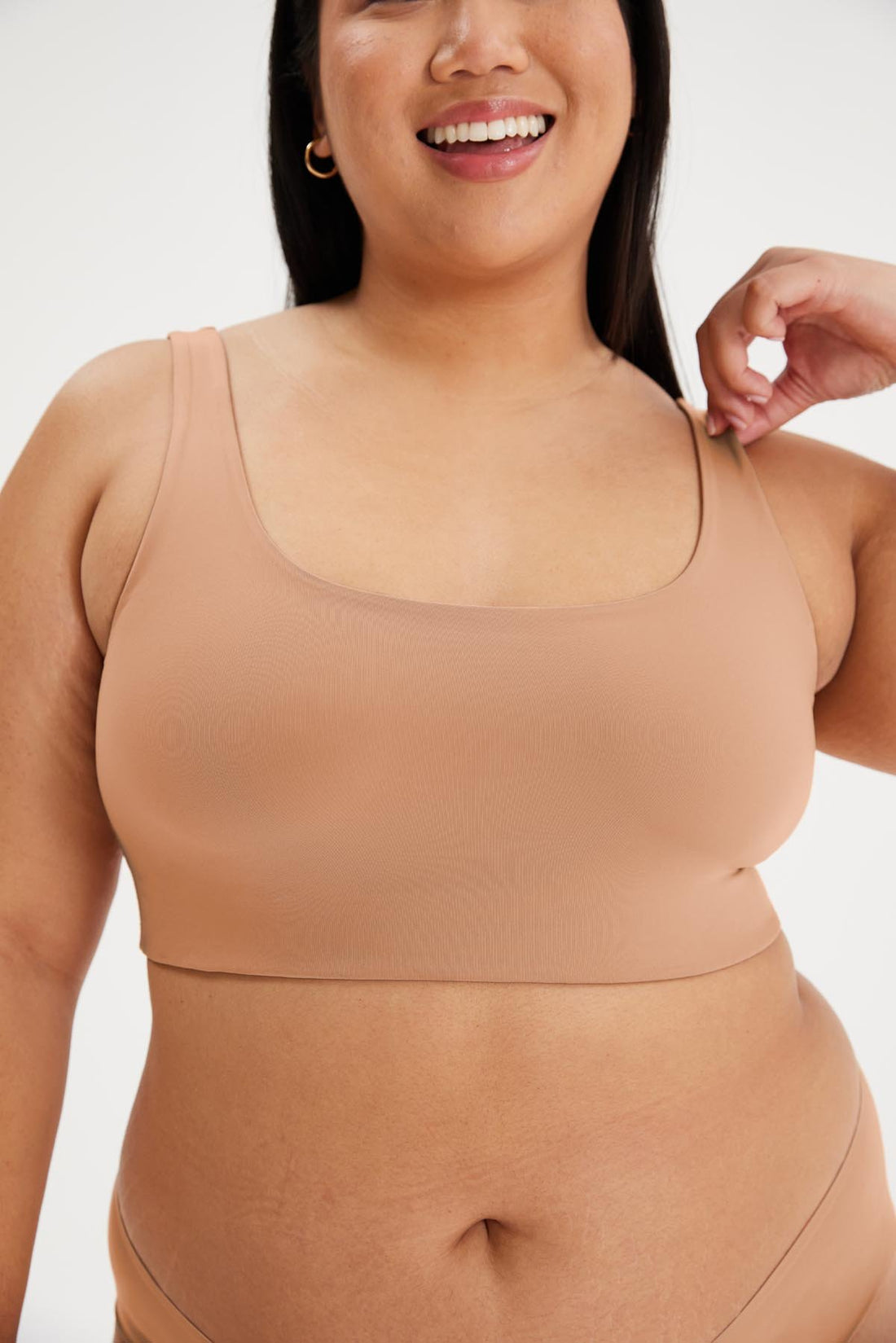 Girlfriend Collective Scoop Bralette in Toast