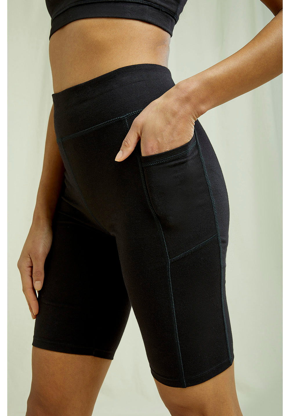Pocket Cycling Shorts in Black