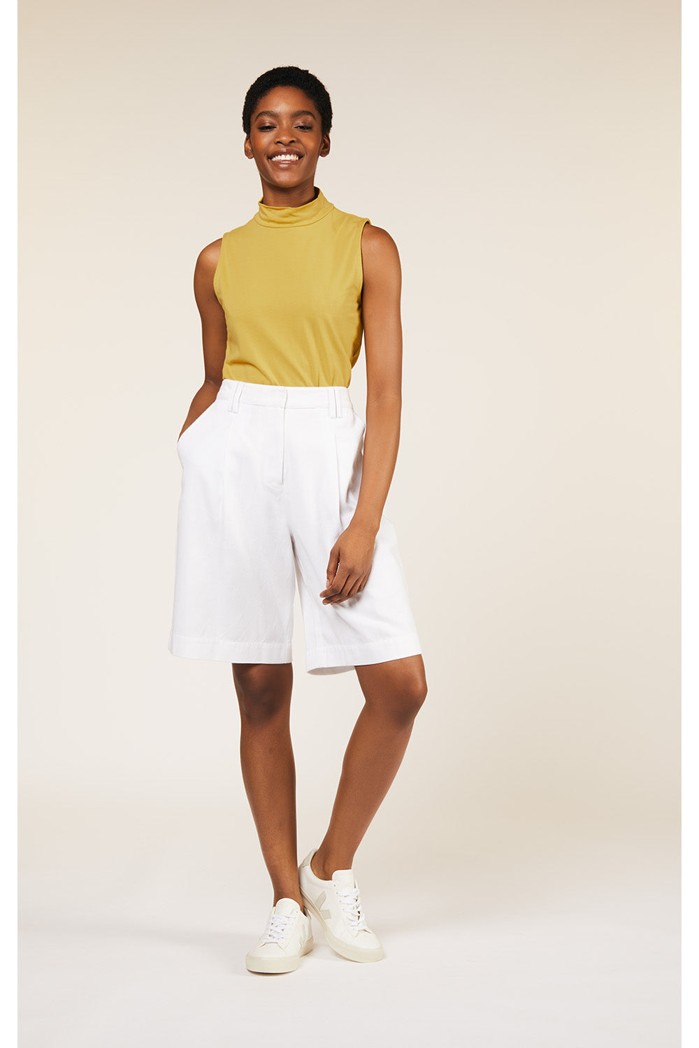 Polly Shorts in White