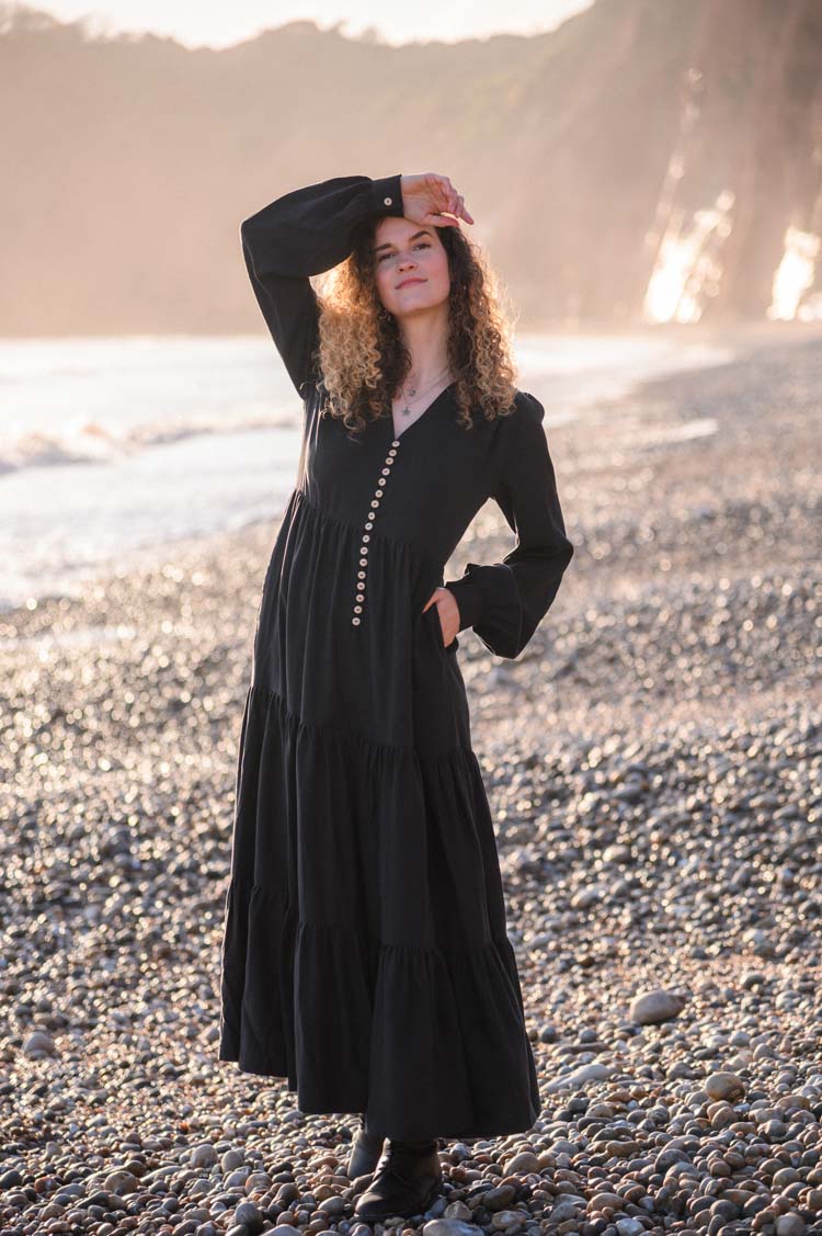 sustainable maxi dress - black