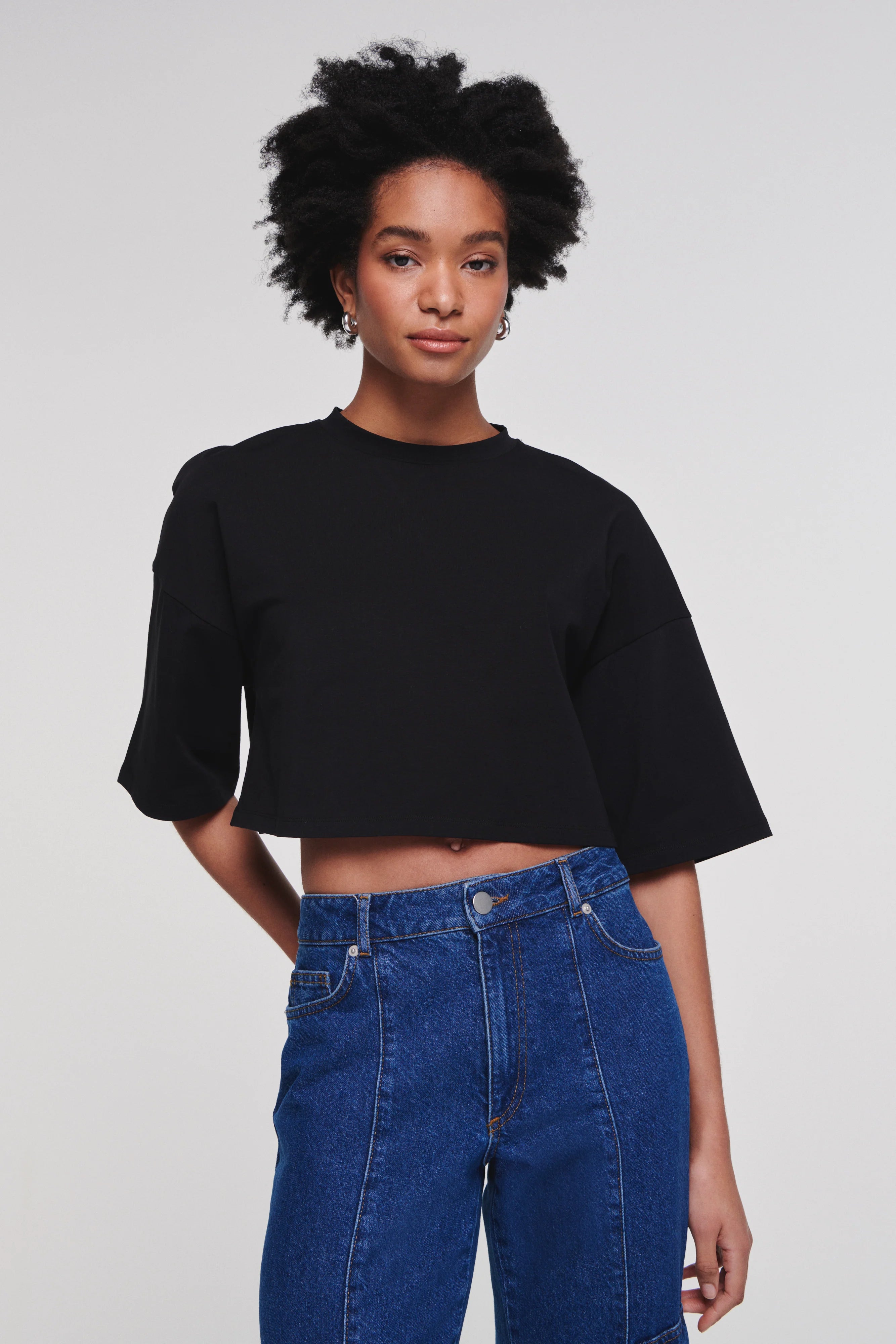 Frances Cropped T-Shirt In Black