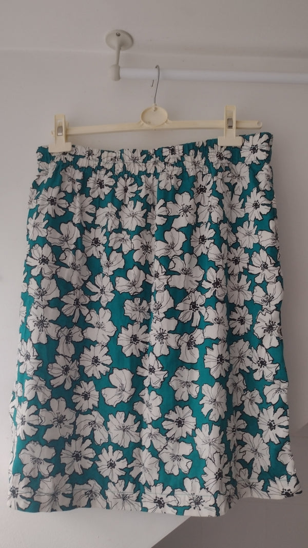 Preloved Floral Midi Skirt