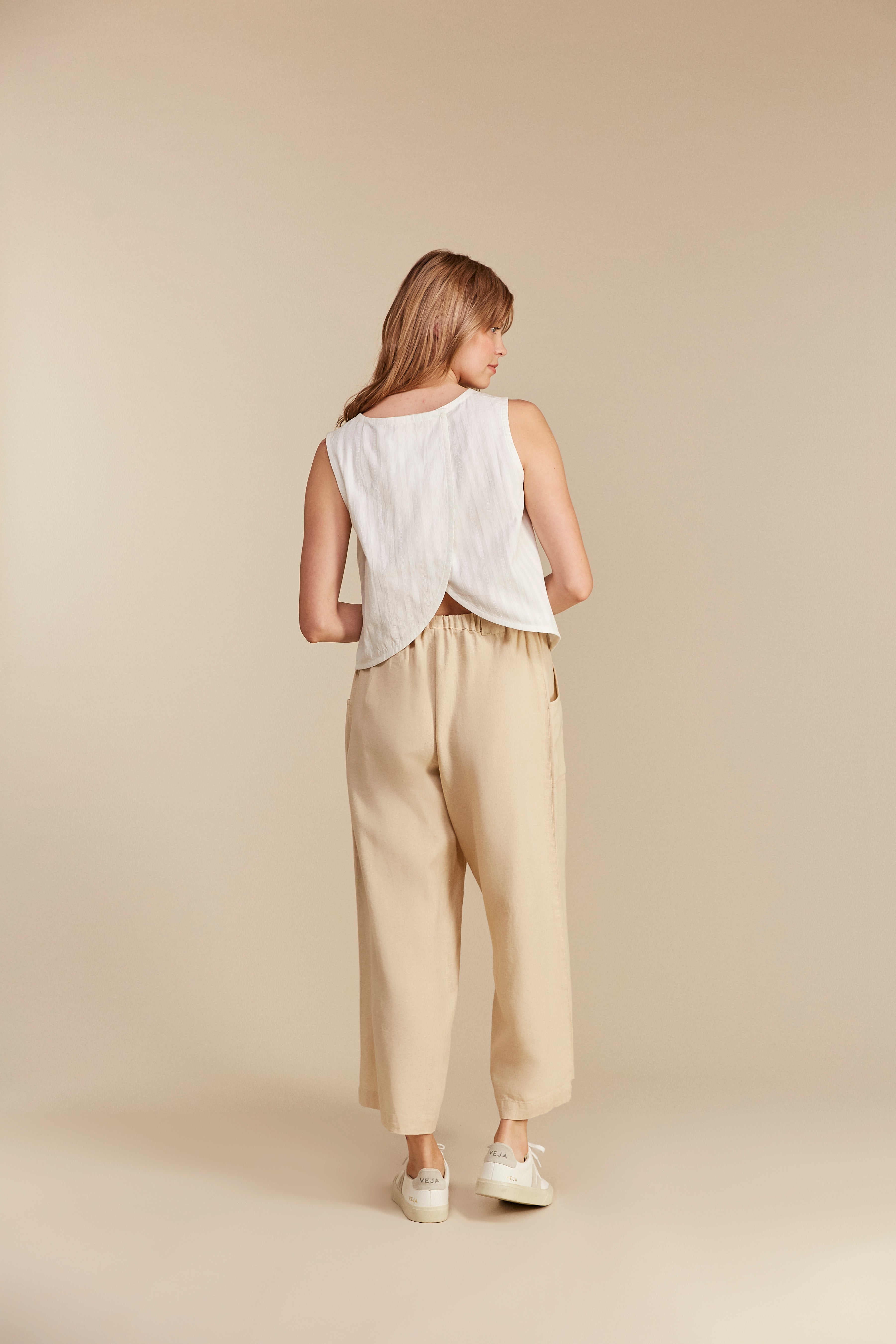Giana Linen Trousers in Sand