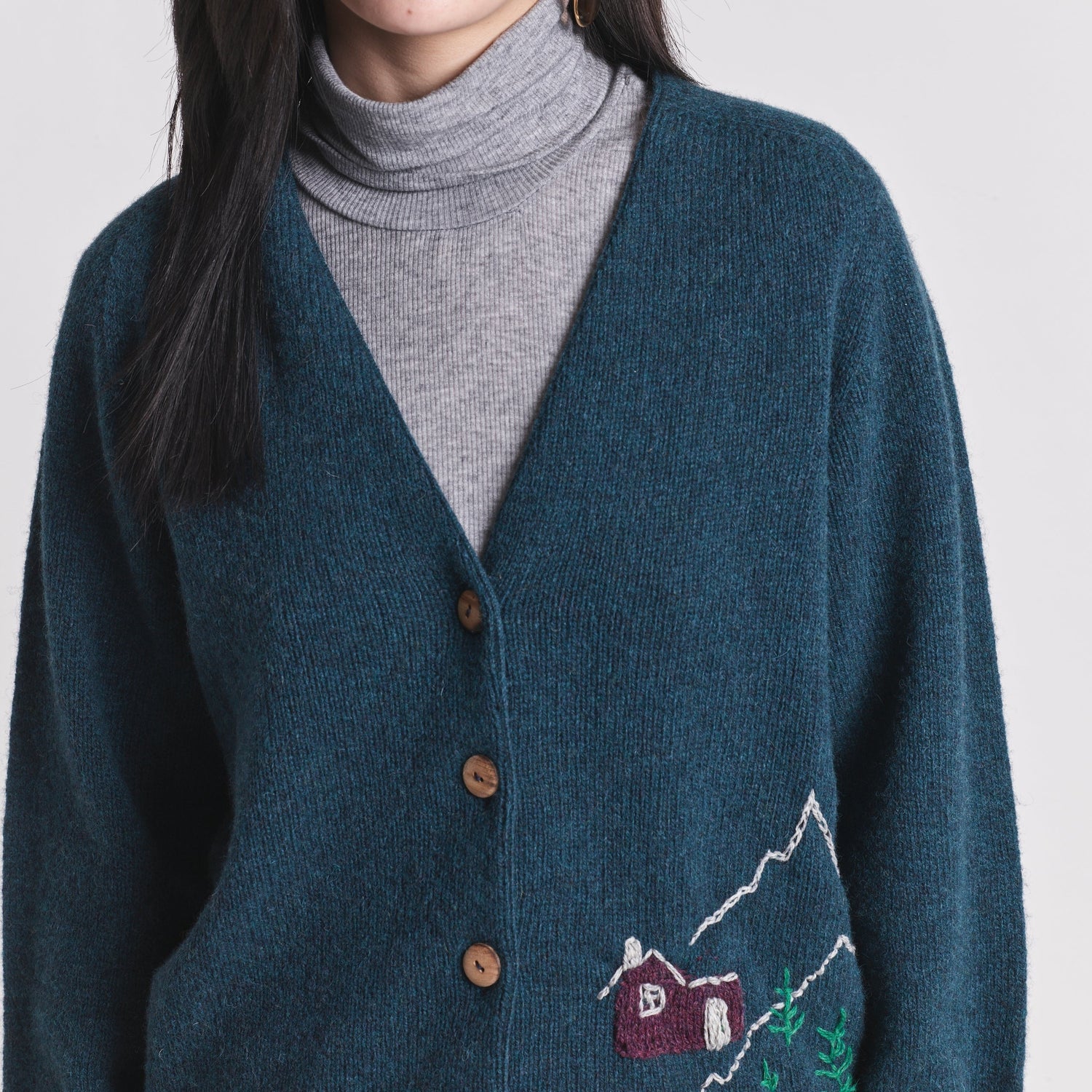 Lowie Embroidered Scottish Storm Lambswool Cardigan